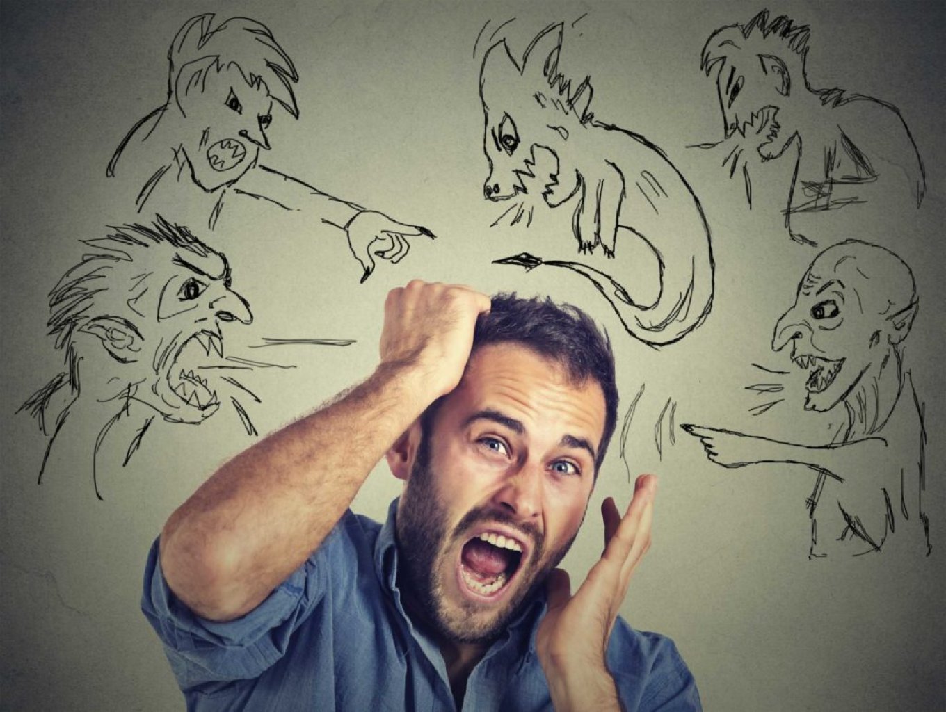 Paranoyal ideyalar, sayıqlama və hallüsinasiyalar