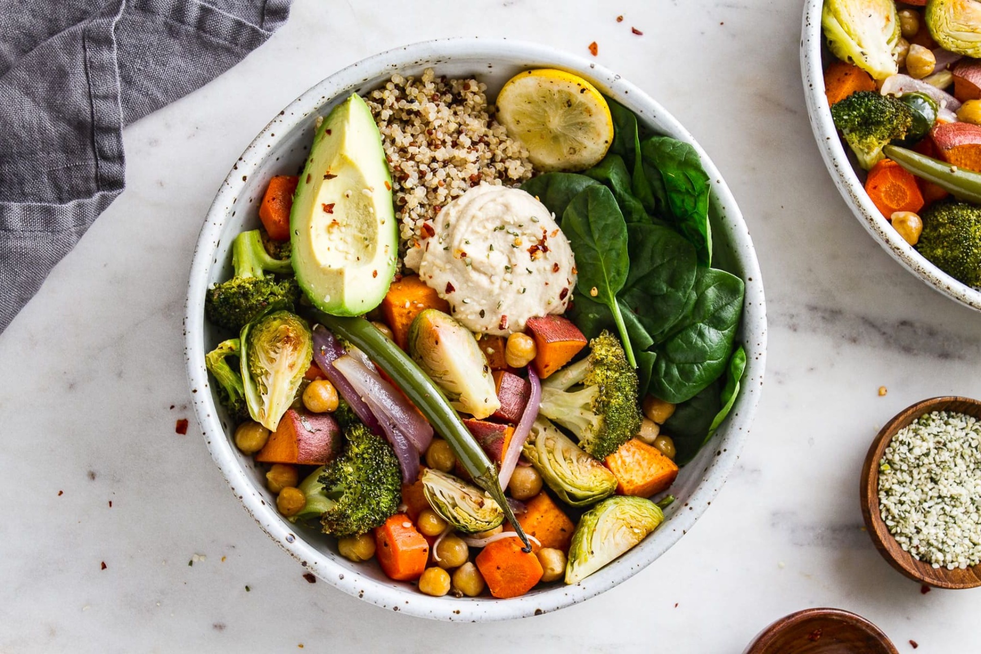 Vegan yemək: sağlam həyat tərzinin açarı